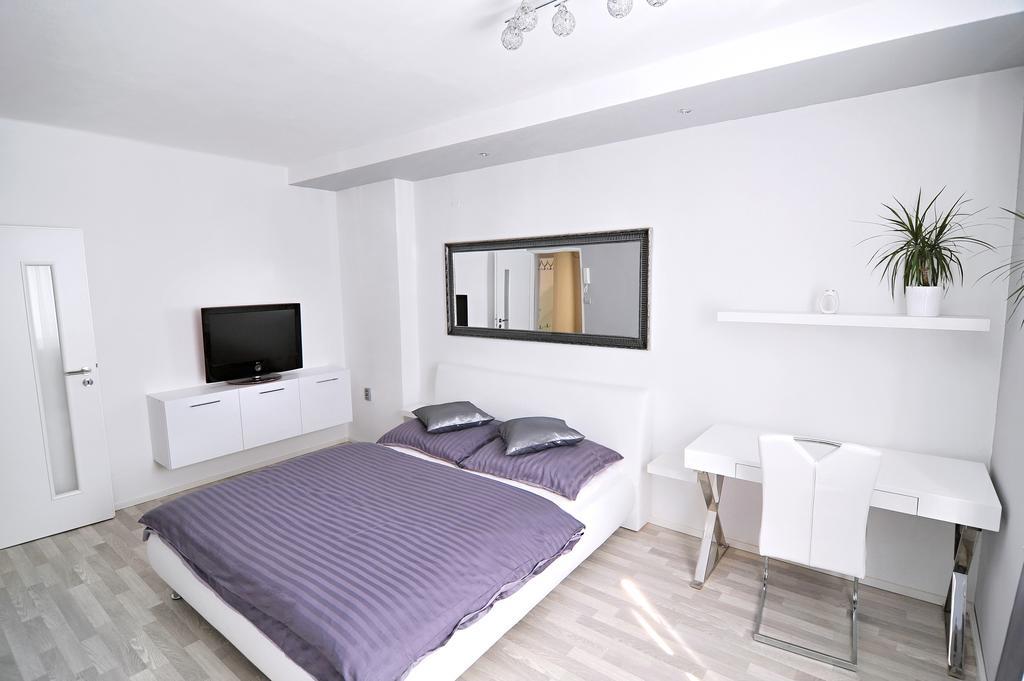 Avax Apartment Reichenberg Exterior foto