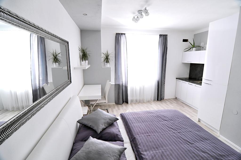 Avax Apartment Reichenberg Exterior foto