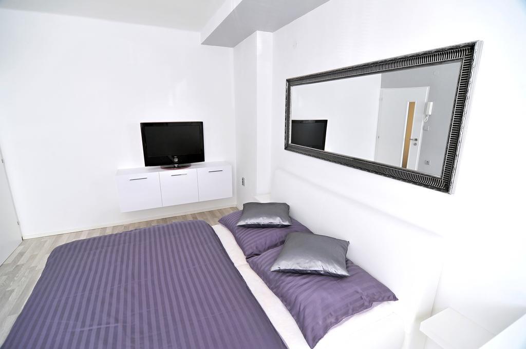 Avax Apartment Reichenberg Exterior foto